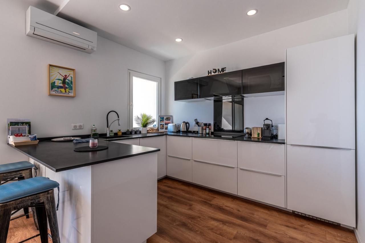 Magnifique Appartement Vue Mer, Spacieux Et Traversant Ajaccio  Exterior foto
